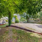 In Mareuil En Perigord * Cercles