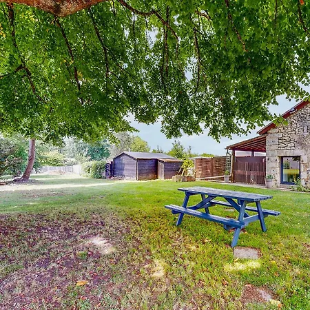 Awesome In Mareuil En Perigord With Wifi * Cercles
